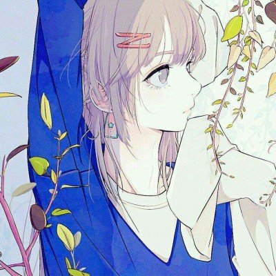 《丧尸围城4》弗兰克变身生化3吉尔 抹胸短裙贼性感